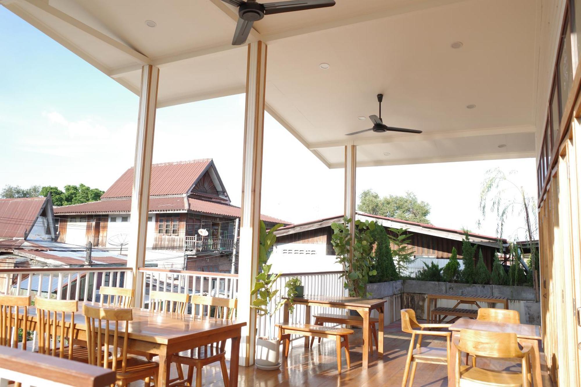 Your Home Ayutthaya Exterior foto